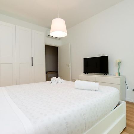 Vivimi Home Fiordalisi Stile & Comfort Vicino Metro Milan Luaran gambar