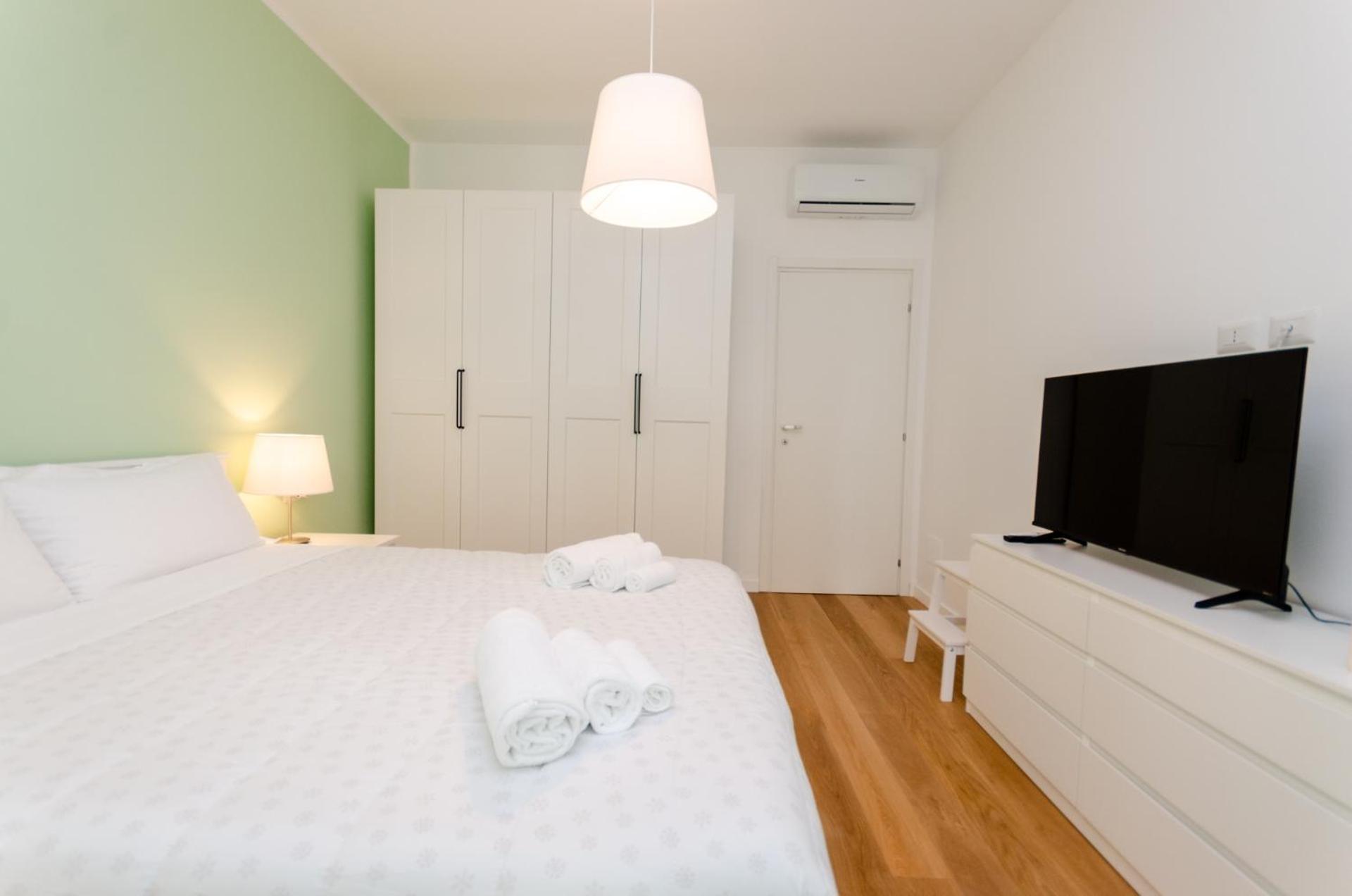 Vivimi Home Fiordalisi Stile & Comfort Vicino Metro Milan Luaran gambar